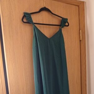Green Sleeveless Dress